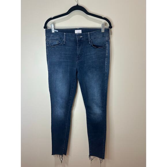 Mother The Looker Ankle Fray in Repeating Love Sz 29 Women's Jeans Nice - Picture 2 of 9